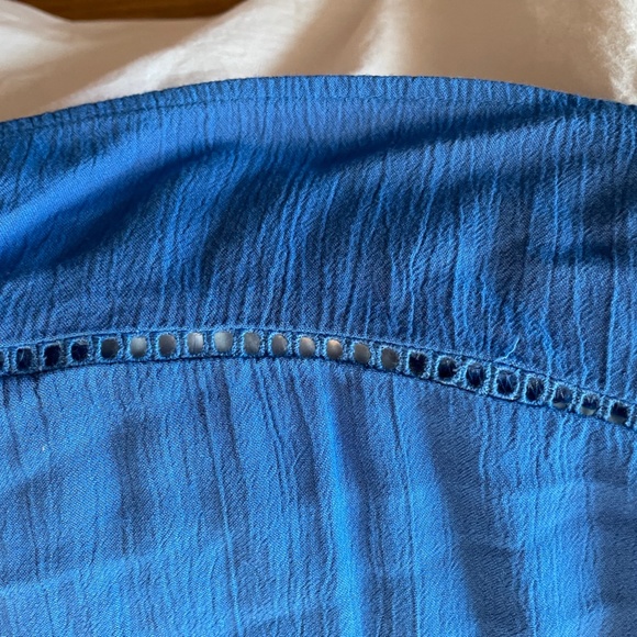 Flowy Sleeveless Blue Eyelet Summer Dress - Picture 3 of 3